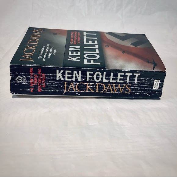 💝 Jackdaws by Ken Follett, An Historical Fiction Mass Produced Paperback Book - Picture 3 of 6